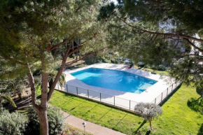 Studio moderne en résidence avec 3 piscines